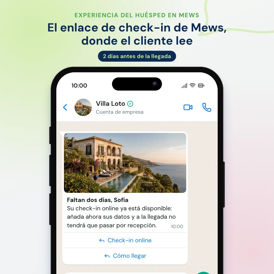 Experiencia del huésped en Mews por WhatsApp: dos días antes de la llegada el hotel envía el enlace de check-in online de Mews como botón, la clienta pregunta si debe añadir a sus hijos y la IA responde en segundos