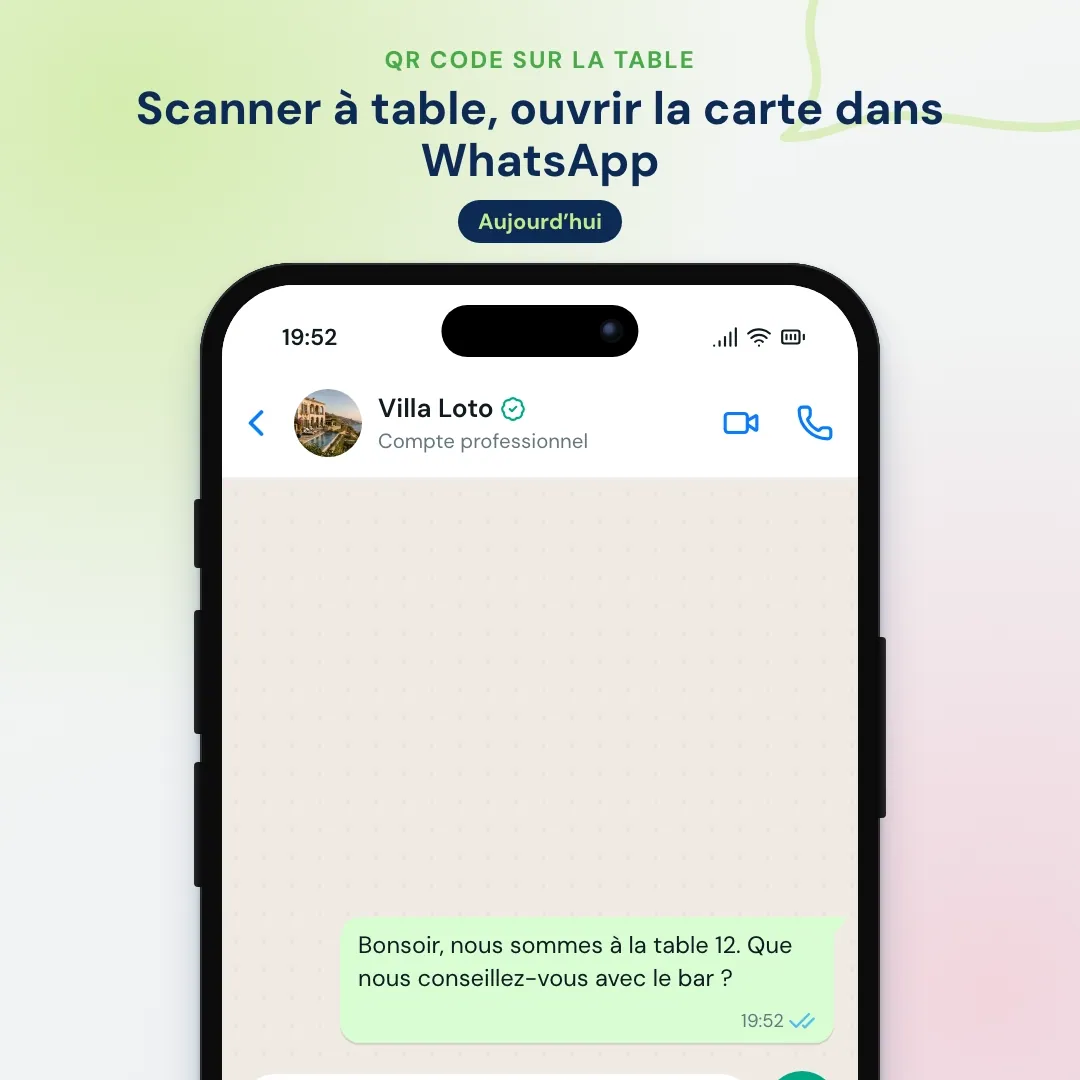 Un client à la table 12 demande sur WhatsApp ce qui accompagne le bar ; l’IA suggère un Grüner Veltliner au verre et le serveur confirme