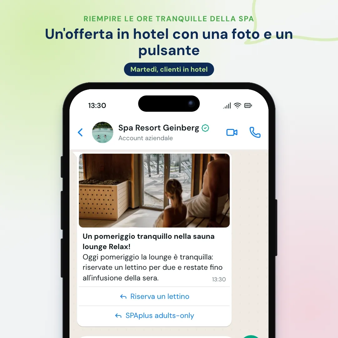 Offerta WhatsApp dell'hotel per la sauna lounge della spa con foto e pulsante Riserva un lettino; il team riserva due lettini dalle 15:00